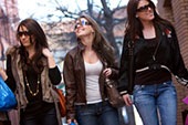 Denim_GirlsShopping