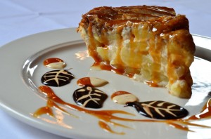 sour cream apple wanut pie landmark inn marquette mi