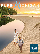 summer guide cover 17_0.jpg