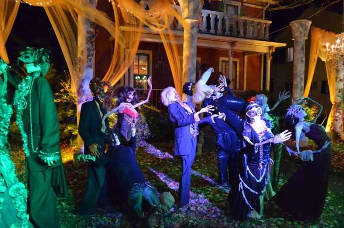 A Spooky Setup on Tillson