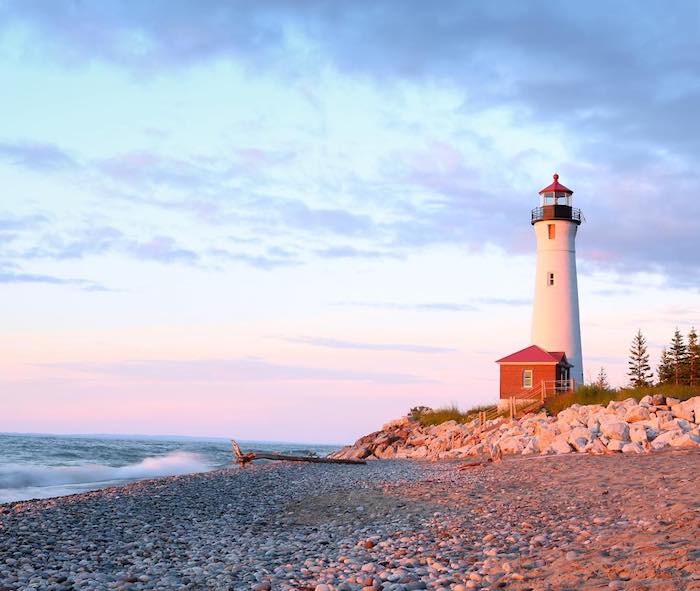Crisp Point Lighthouse in Paradise