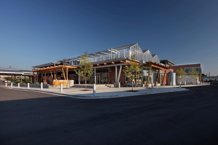 Exterior of the Downtown Market.