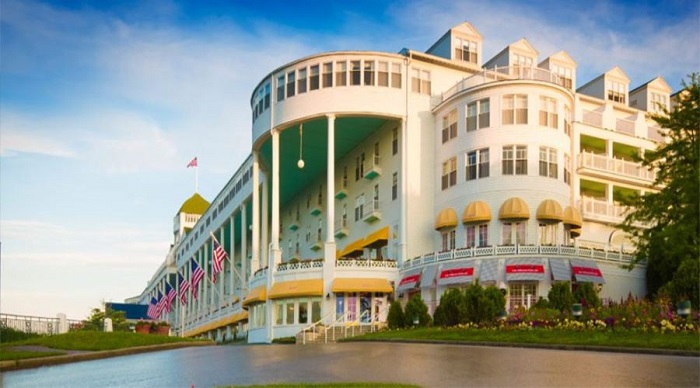 Grand Hotel