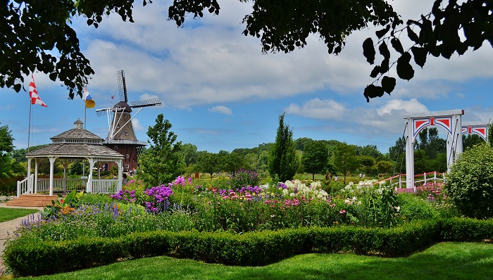 Windmill Island Gardens