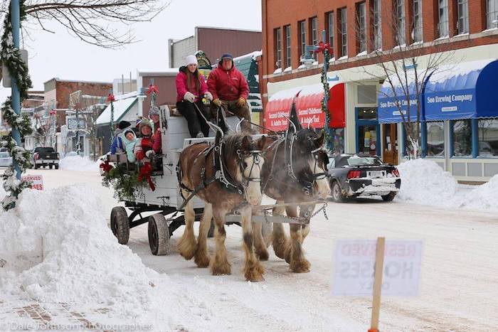Christmas carriage ride through downtown Sault Ste. Marie