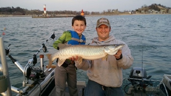 Munuscong Bay Fishing Map 6 Reel-Y Good Michigan Fishing Stories | Michigan