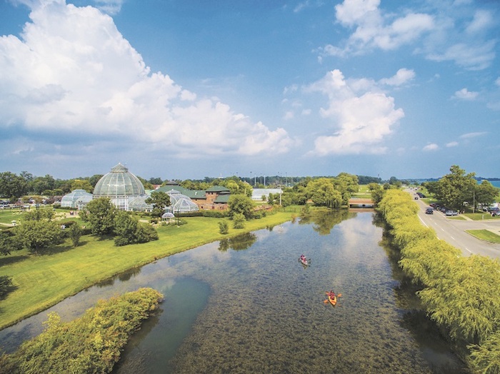 Kayaking around Belle Isle in Detroit 