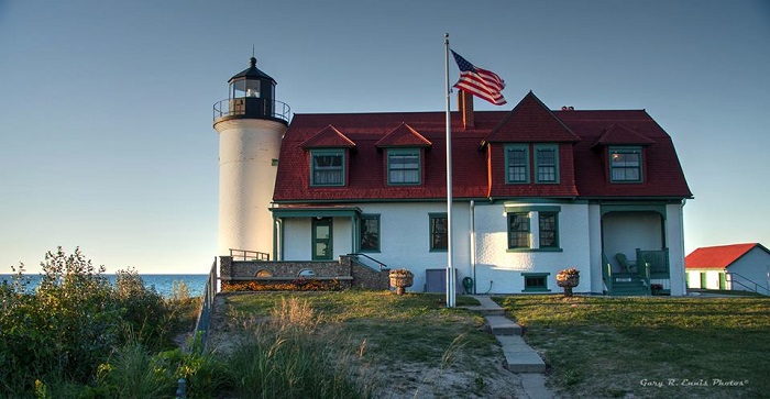 Point Bestie Lighthouse