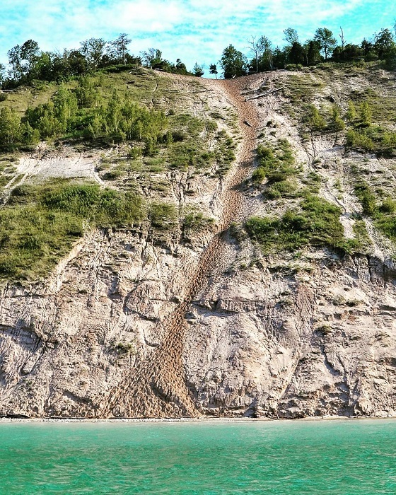 Pyramid Point Hiking Trail 6 Scenic Hiking Trails Along Leelanau Peninsula And M-22 | Michigan