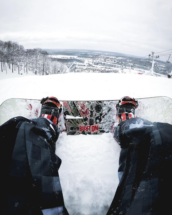 Snowboarding at Boyne Mountain
