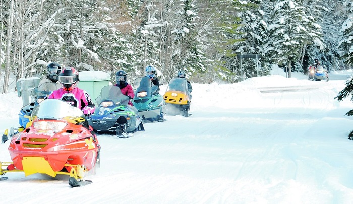 Snowmobiling in Sault Ste. Marie