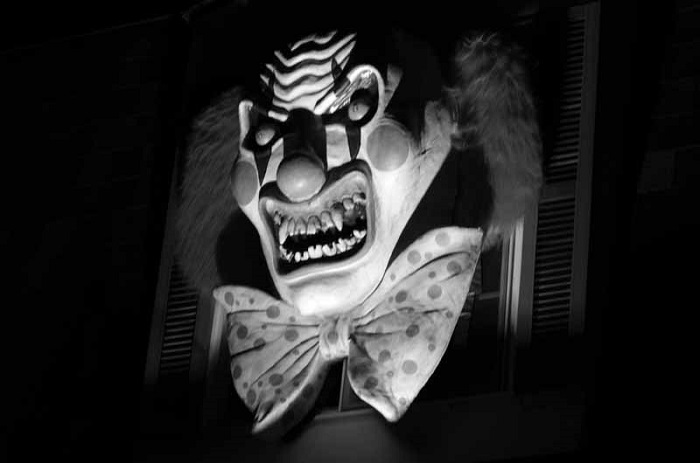 Decorations on Tillson Street