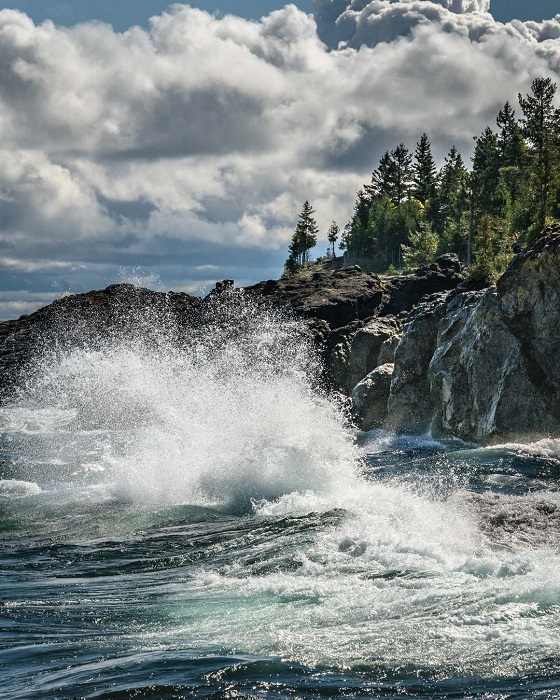 Waves in Marquette, Lake Superior