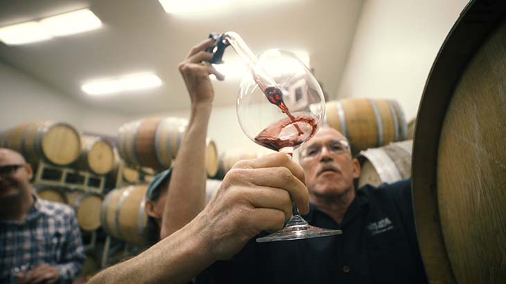 wine-tasting-at-bel-lago-leelanau-peninsula-730.jpg