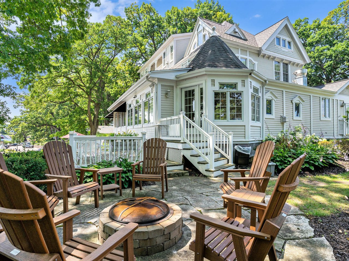 Cinema, Stay, and Dine Bundle Photo 2