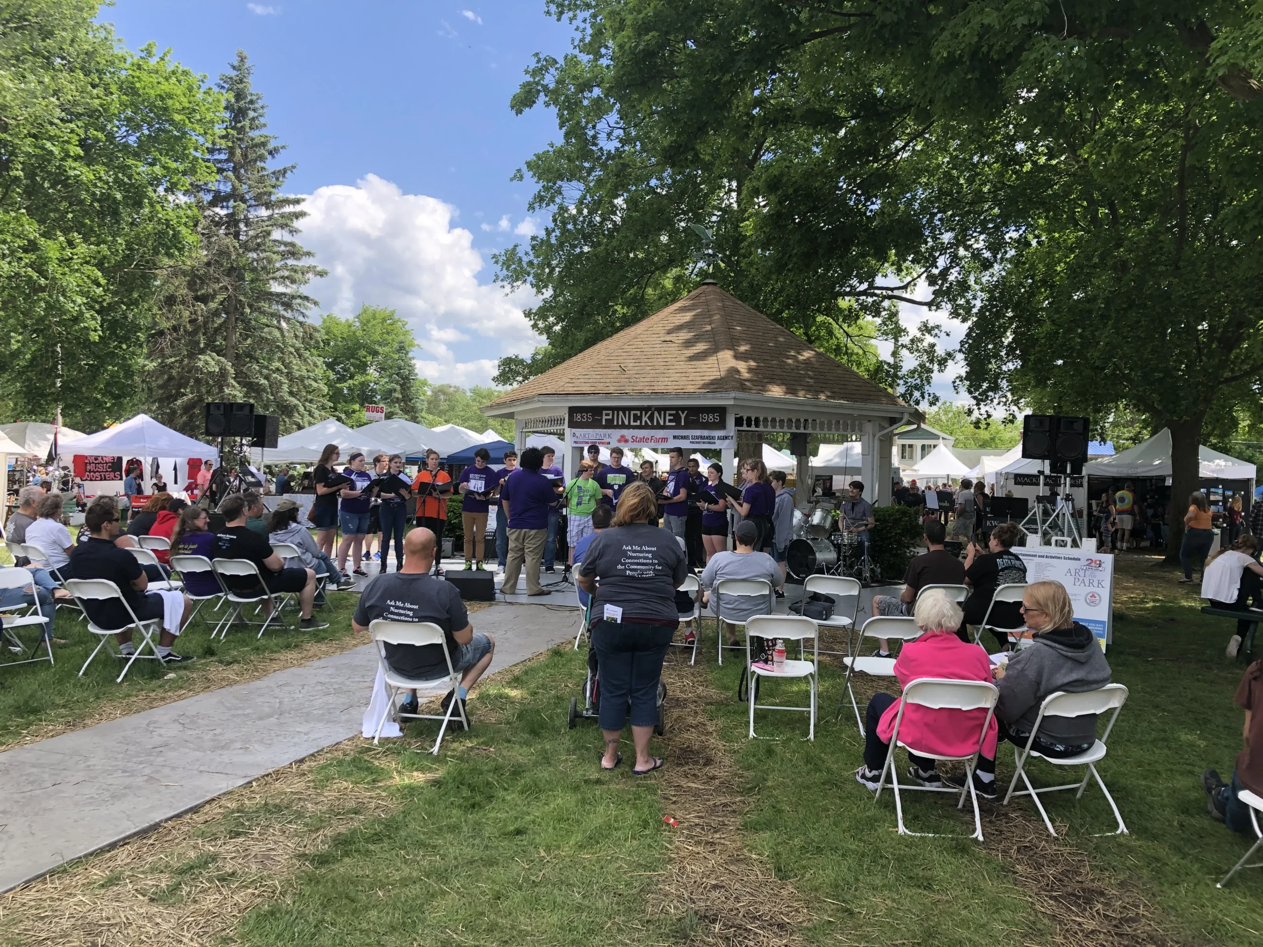 Pinckney Art in the Park Michigan