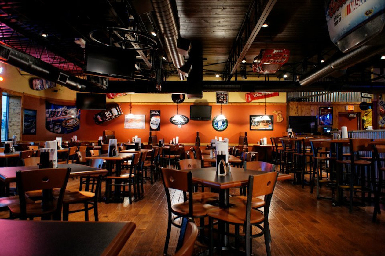 Mugsy's Grill & Bar Michigan