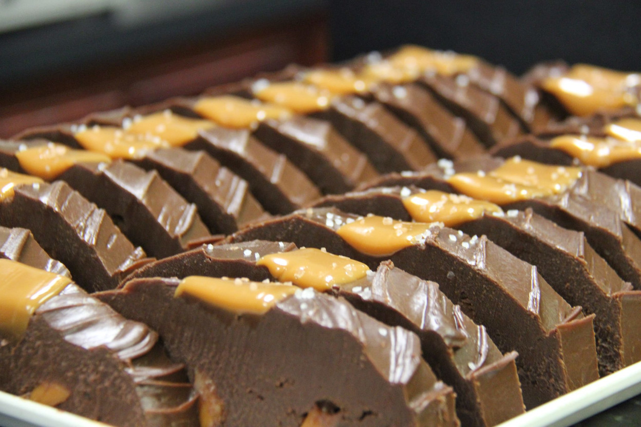 Joann's Fudge Michigan