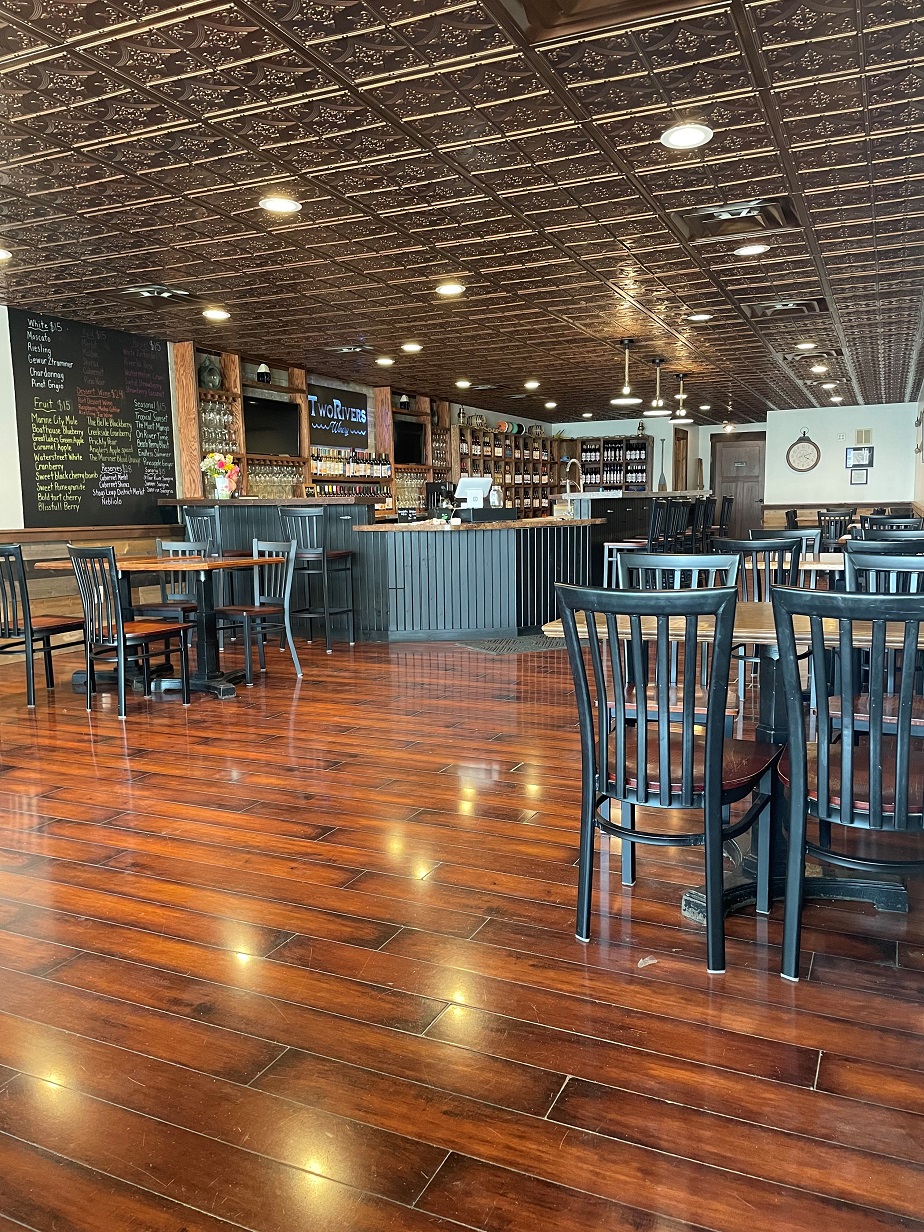 TwoRivers Winery Michigan