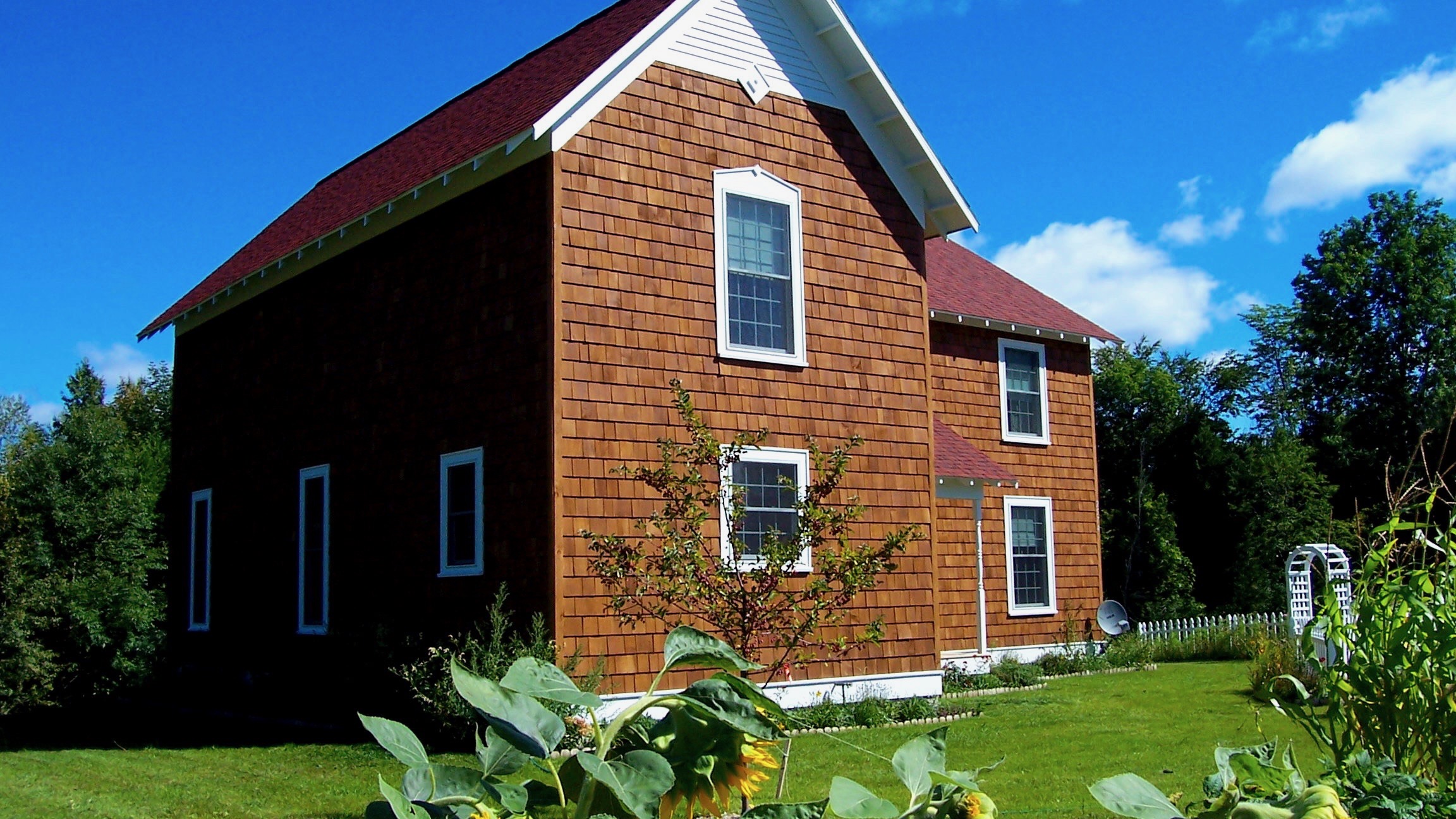 The Farmhouse Cottage Michigan
