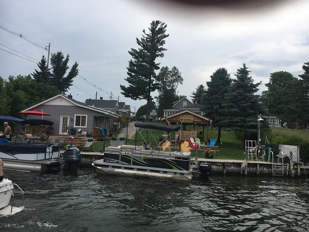 Pines Cottages of Indian River Michigan