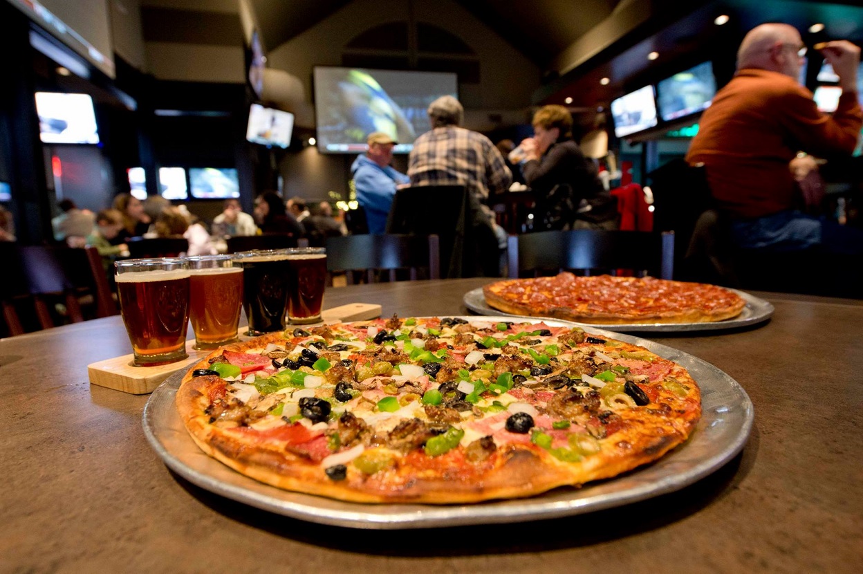 Village Inn Pizza & Sports Grille Michigan