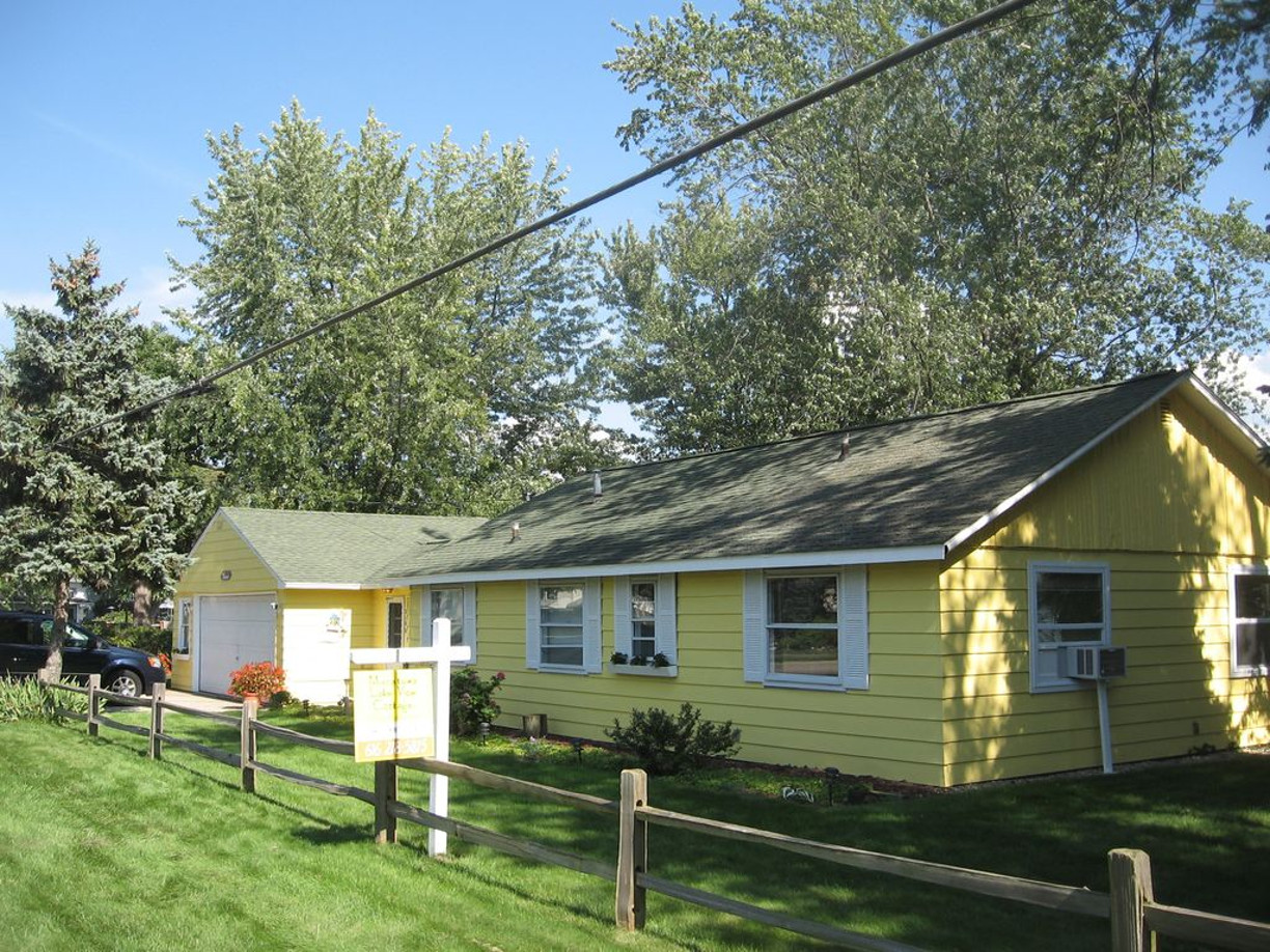 Macatawa Lake View Cottage Michigan