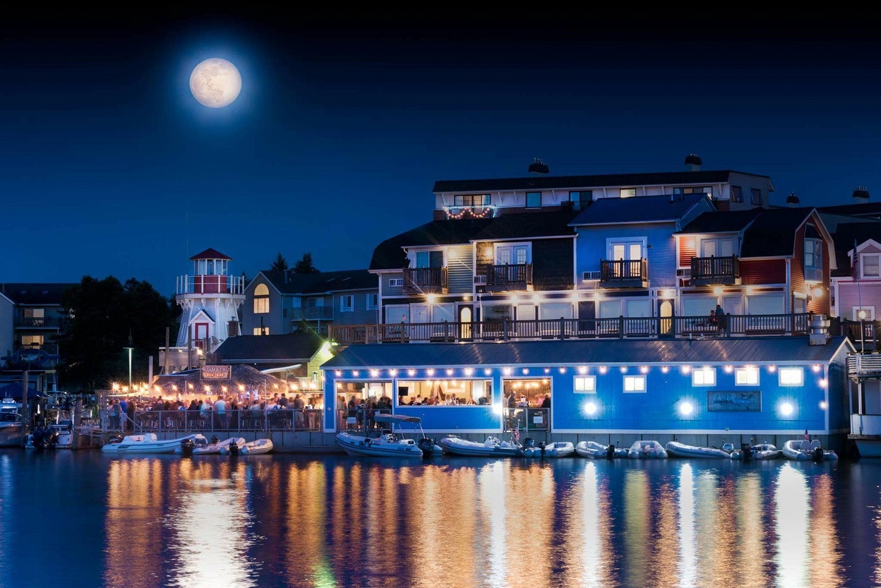 Admiral Jack's on the River Michigan