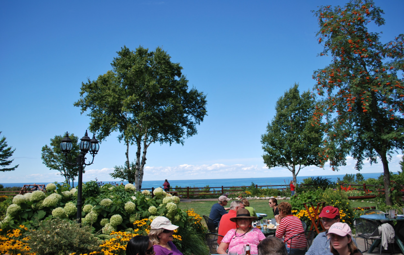 Leggs Inn Patio