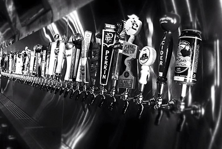 Woody-s-Draught-House-2.jpg