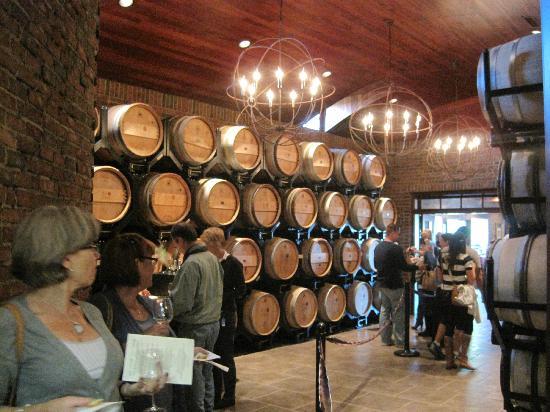 brys-estate-winery tour_0.jpg