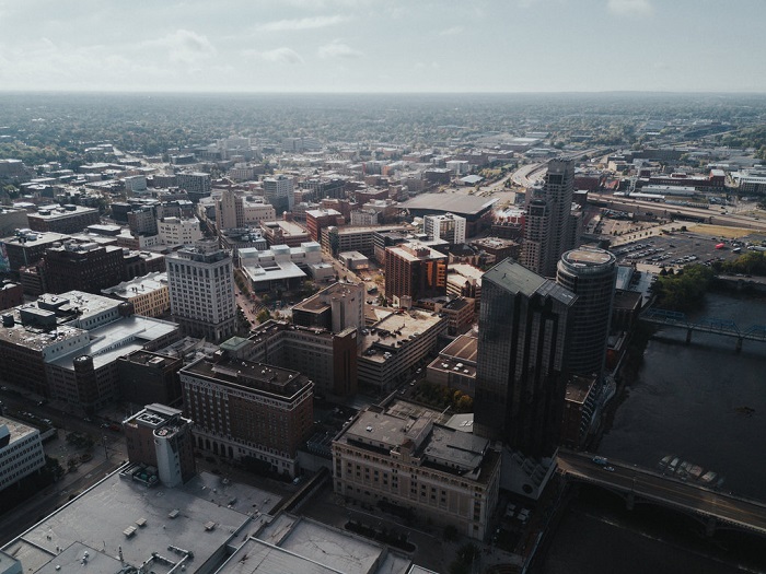 grand-rapids-skyline.jpg