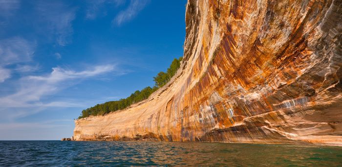 Painted Coves of Pictured Rocks